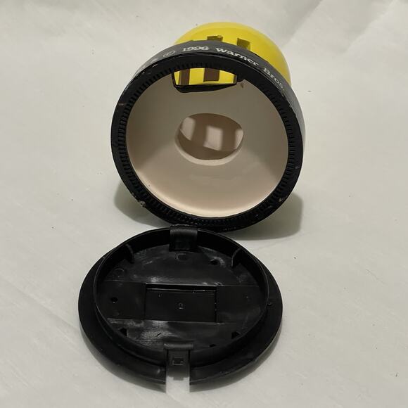 Vintage Medo 1996 Tweety Bird Ceramic Air Freshener Warner‎ Bros Looney Tunes - Picture 8 of 10